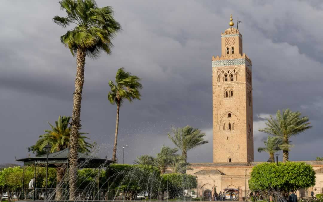 marrakech la koutubia clouds
