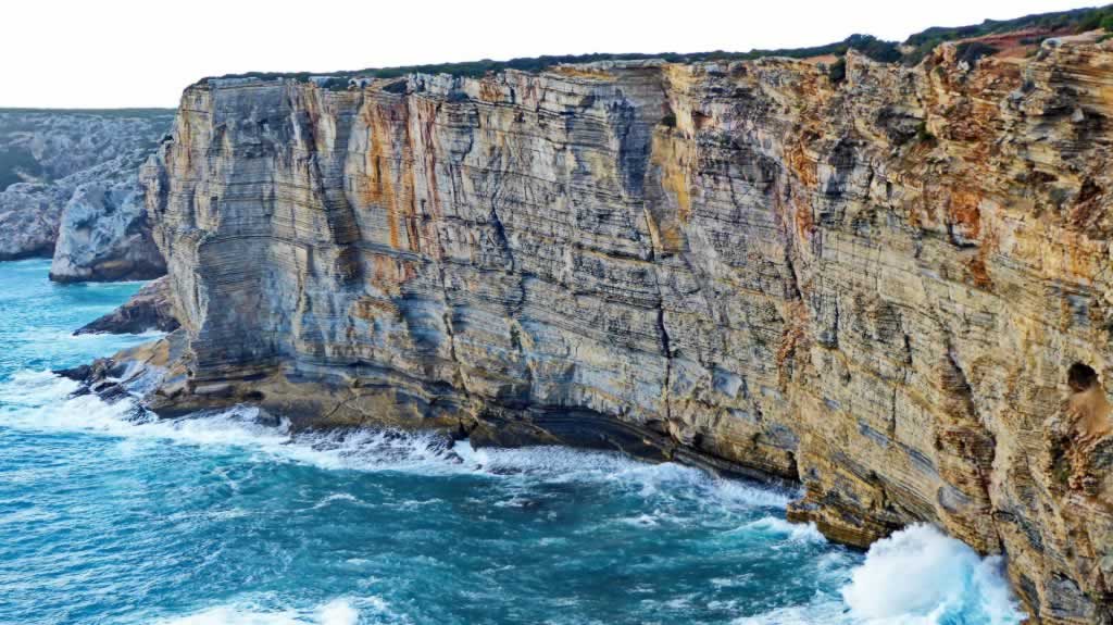 portugal algarve lagos cliffs