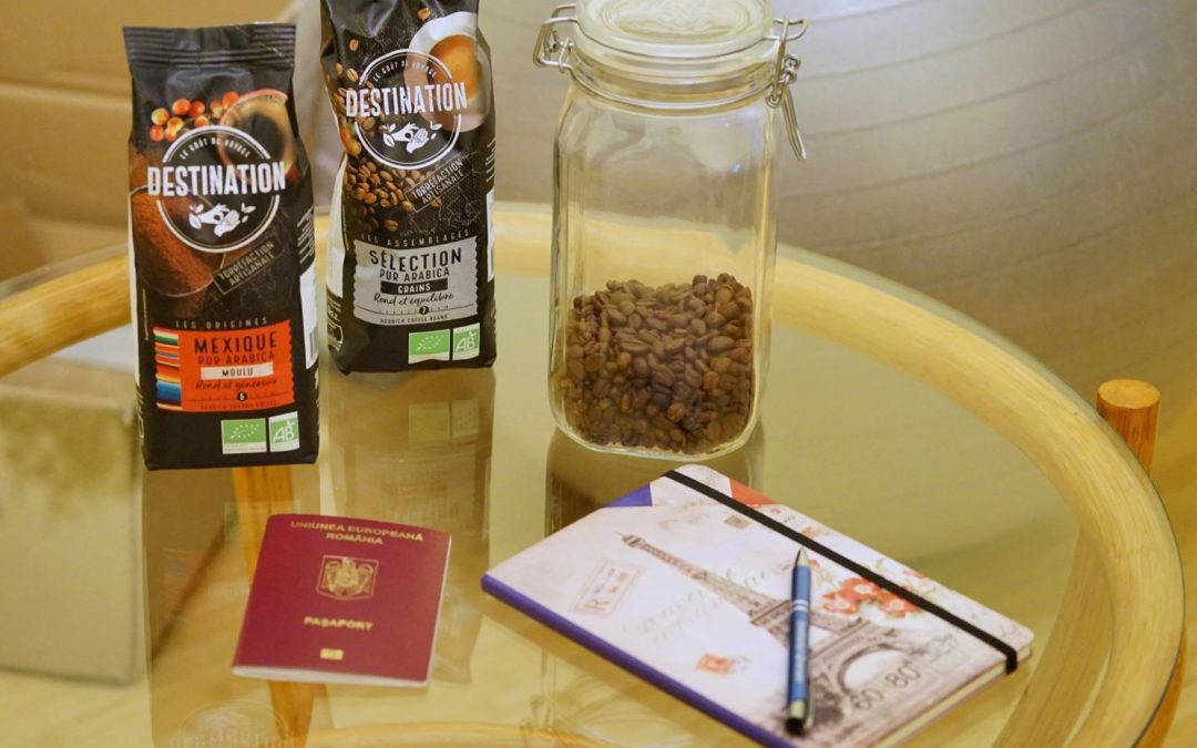 DEstination Coffee packs, notebook and passport