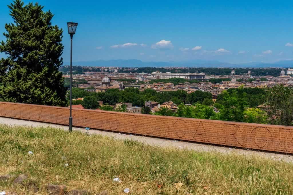janiculum hill rome wall of the constitution