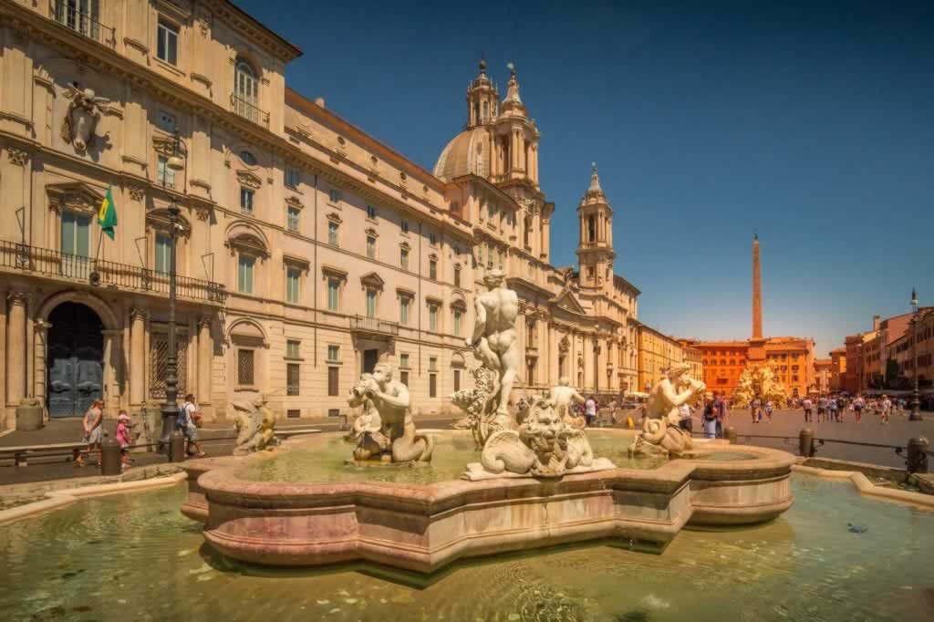 piazza navona fountain rome