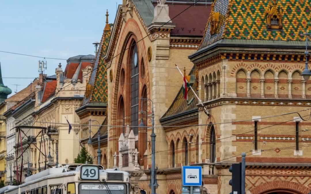 How to Get from Budapest Airport to City Center