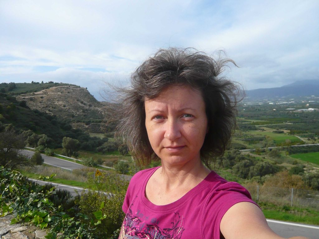 Crete in December, Violeta Matei wearing a t-shirt