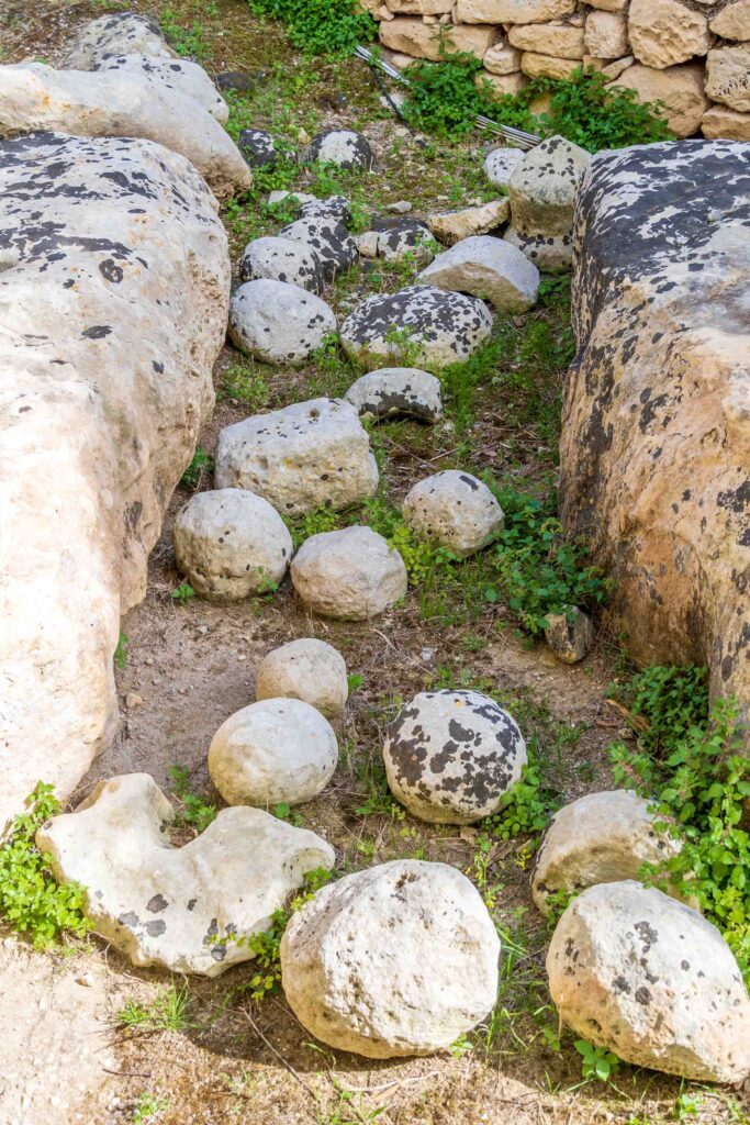 tarxien temples round stones