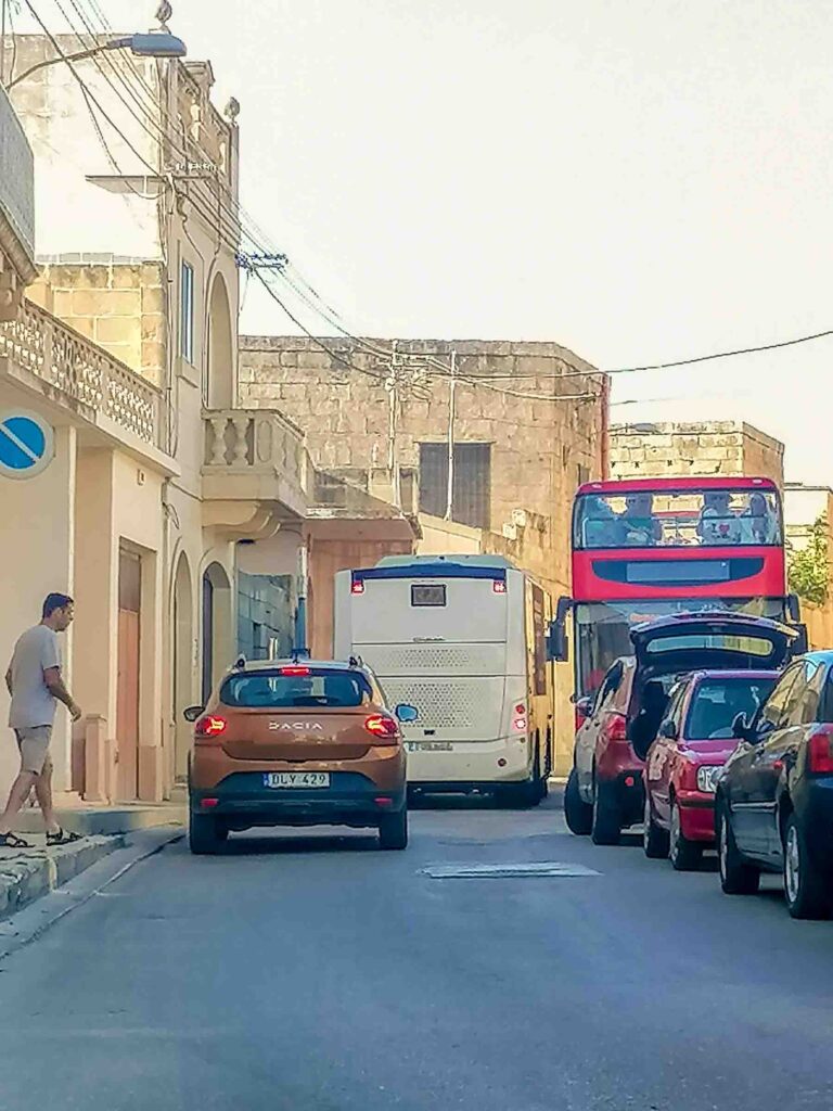 gozo bus on busy road